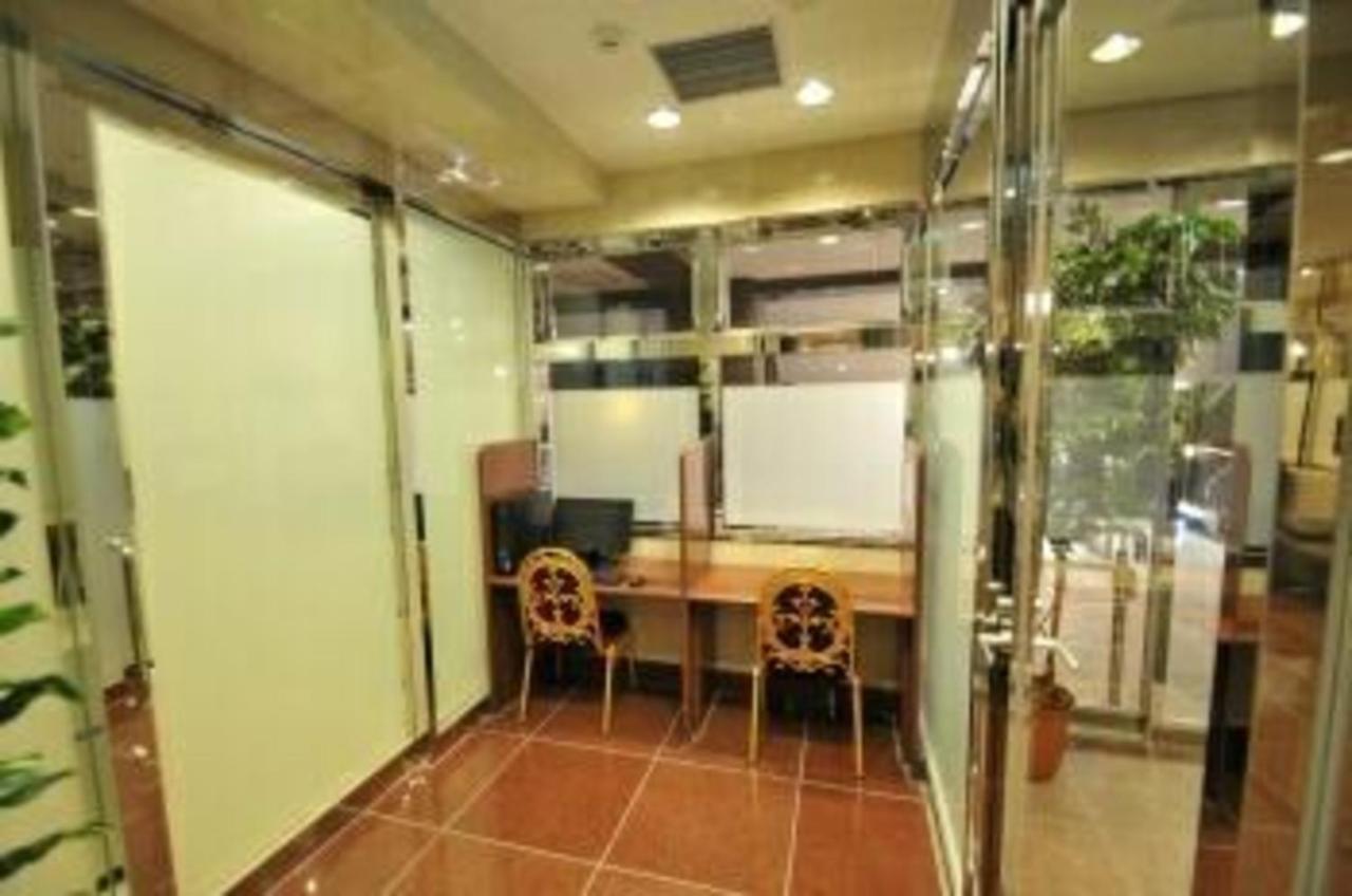 Hiroshima Ekimae Universal Hotel Exterior foto